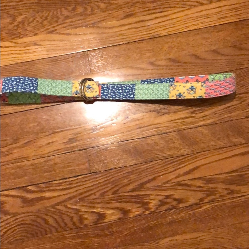 Vineyard vines belt
